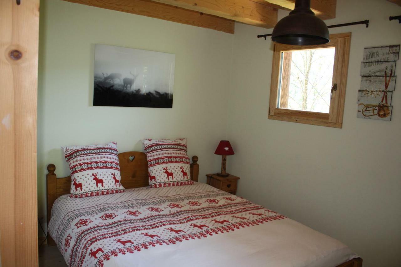 La Case Bed & Breakfast Abondance Bagian luar foto
