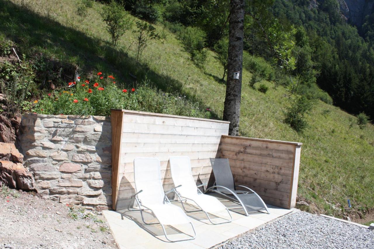La Case Bed & Breakfast Abondance Bagian luar foto